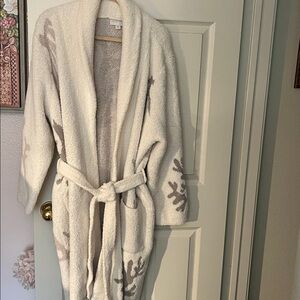 Barefoot Dreams CozyChic White and Gray Robe